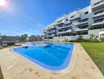 Sprzedaż - Apartament - Orihuela costa - Villamartín