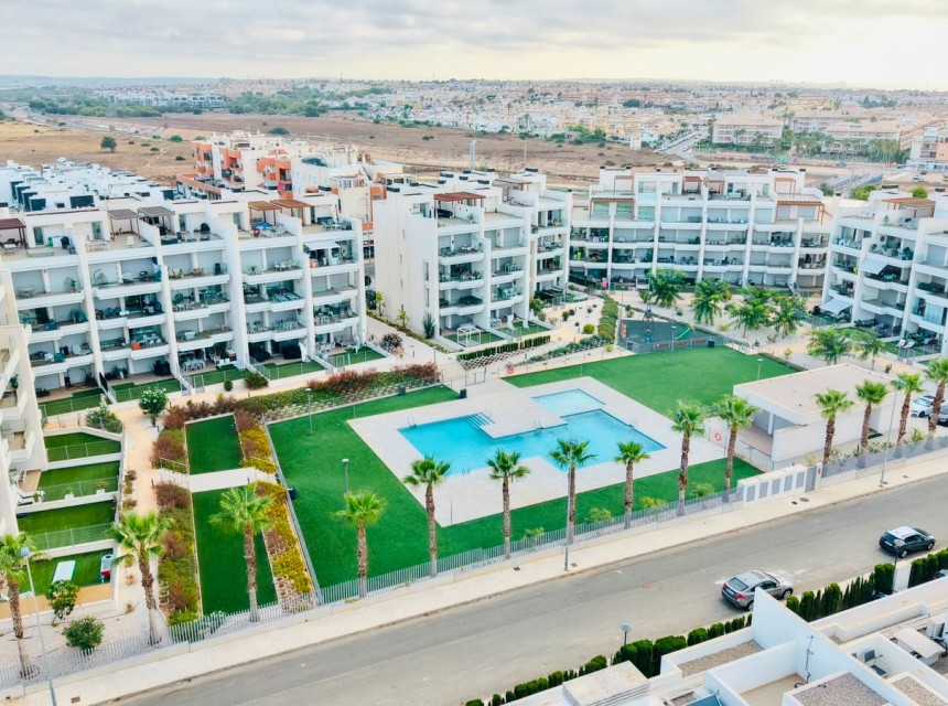 Sprzedaż - Apartament - Orihuela costa