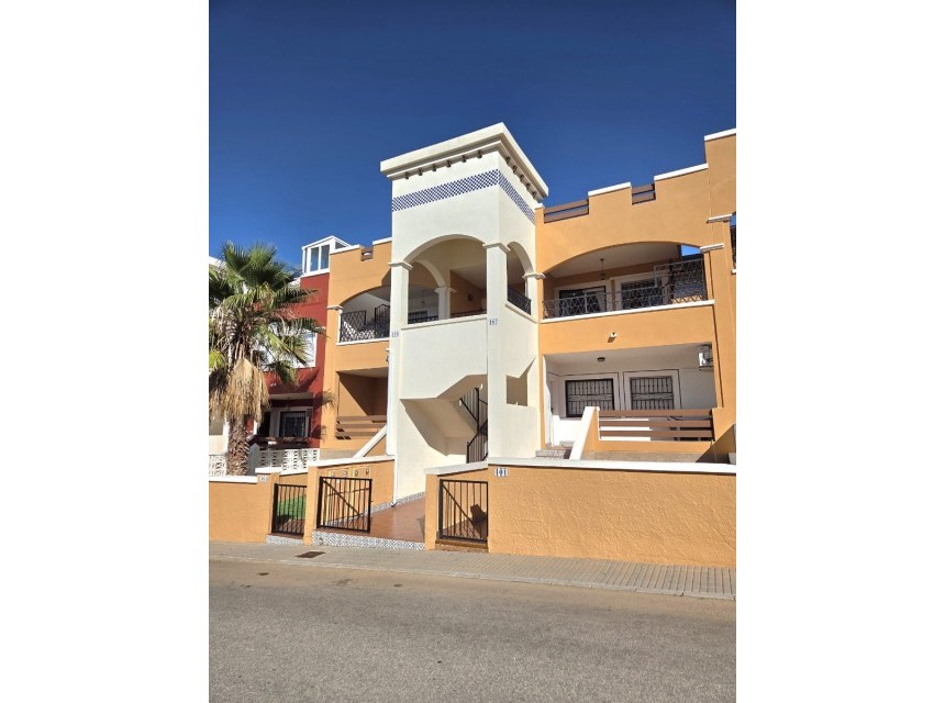 Sprzedaż - Apartament - Orihuela - Los Balcones