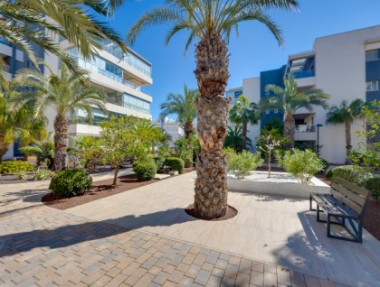 Sprzedaż - Apartament - Orihuela - Villamartín