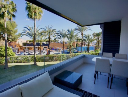 Sprzedaż - Apartament - PORTALS NOUS - Calvià