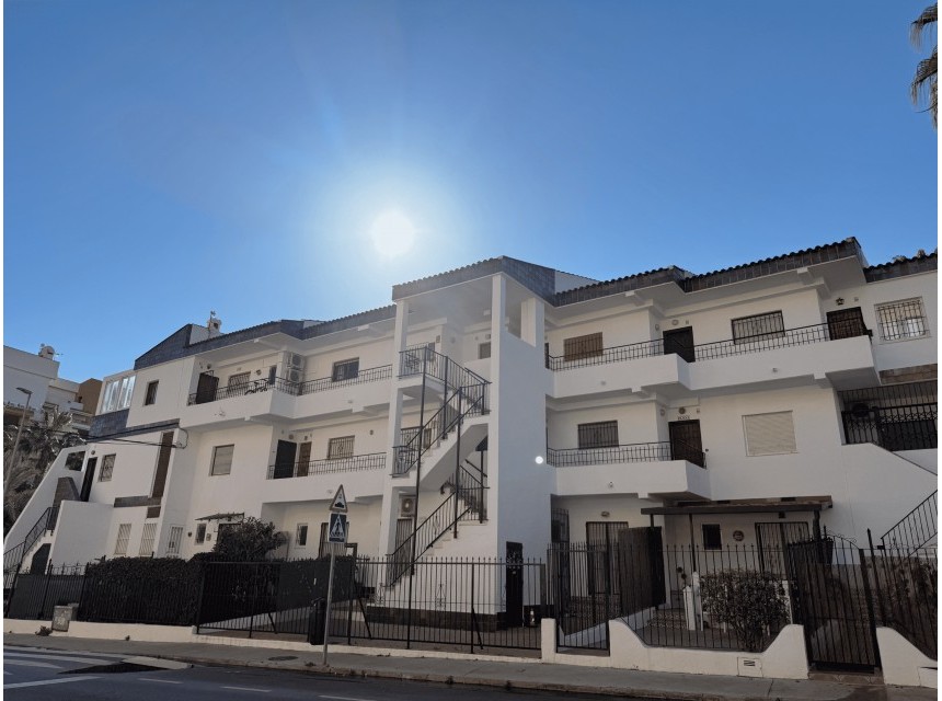 Sprzedaż - Apartament - Punta Prima