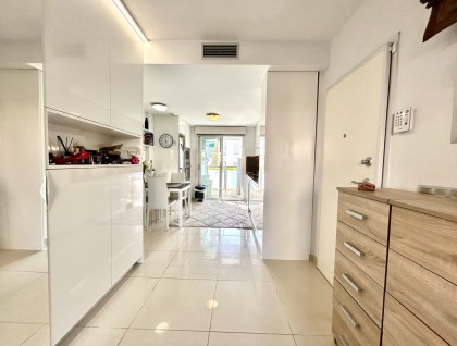 Sprzedaż - Apartament - Punta Prima