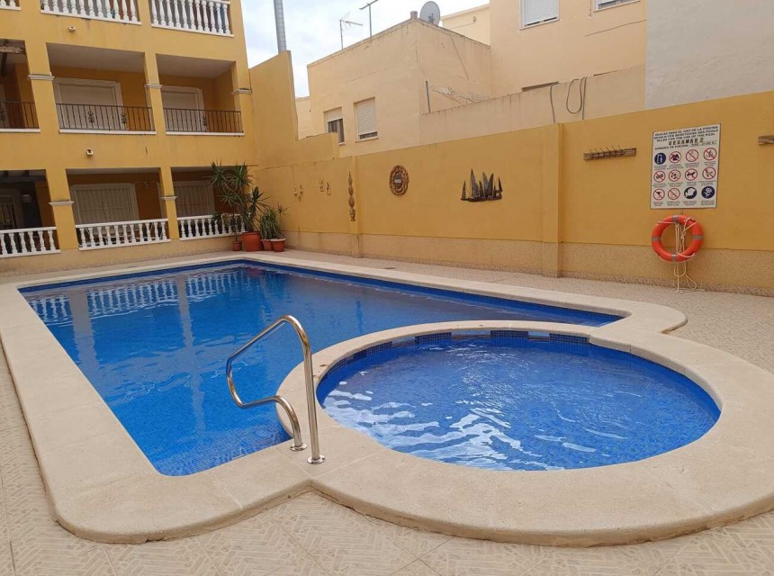 Sprzedaż - Apartament - Rafal