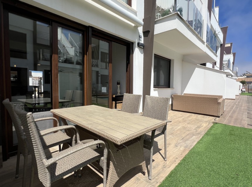 Sprzedaż - Apartament - San Pedro del Pinatar