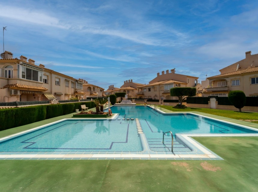 Sprzedaż - Apartament - Torrevieja - Aguas Nuevas
