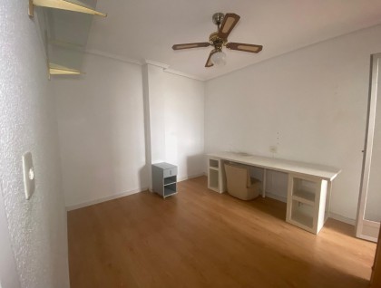 Sprzedaż - Apartament - Torrevieja - Centro