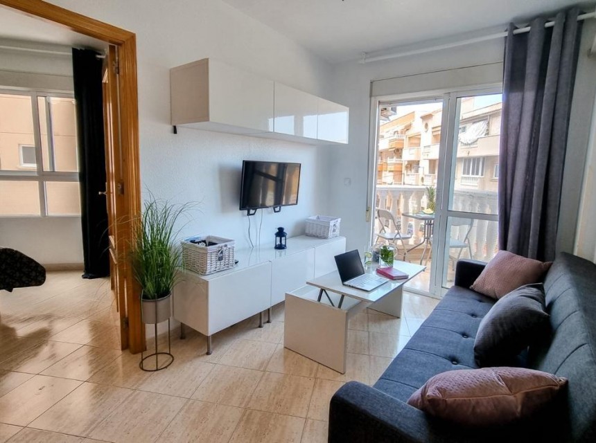 Sprzedaż - Apartament - Torrevieja - Centro