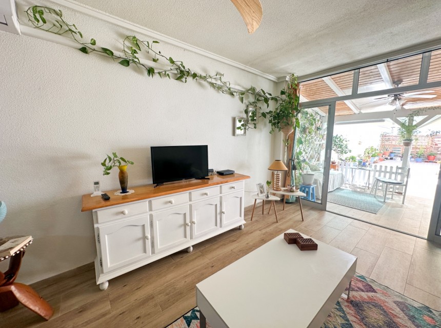 Sprzedaż - Apartament - Torrevieja - Centro
