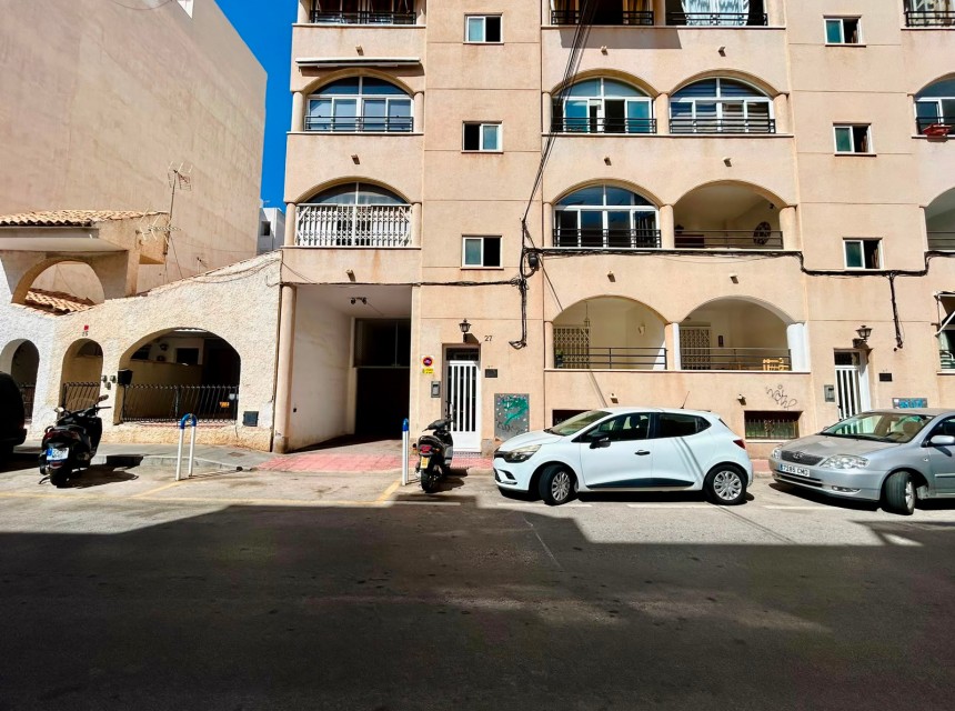 Sprzedaż - Apartament - Torrevieja - Centro