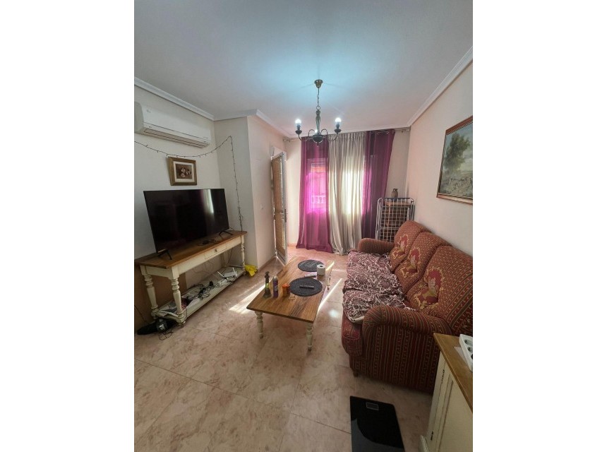 Sprzedaż - Apartament - Torrevieja - Estacion de autobuses