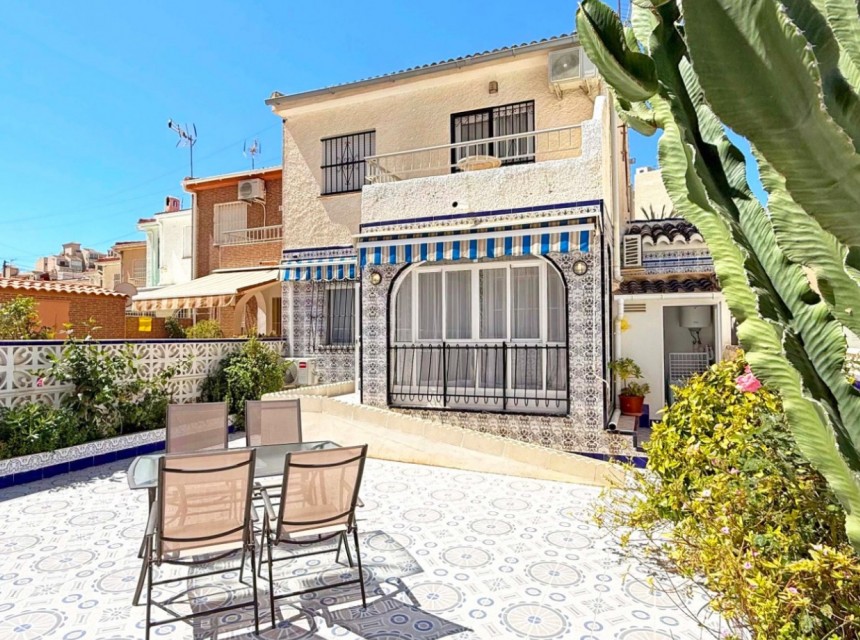 Sprzedaż - Apartament - Torrevieja - La Mata