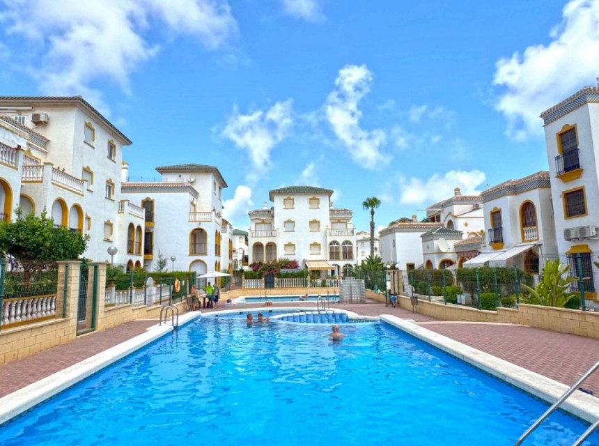 Sprzedaż - Apartament - Torrevieja - La Mata