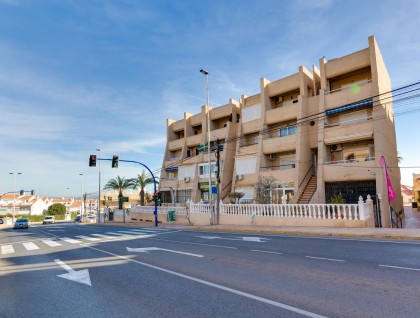 Sprzedaż - Apartament - Torrevieja - La Mata