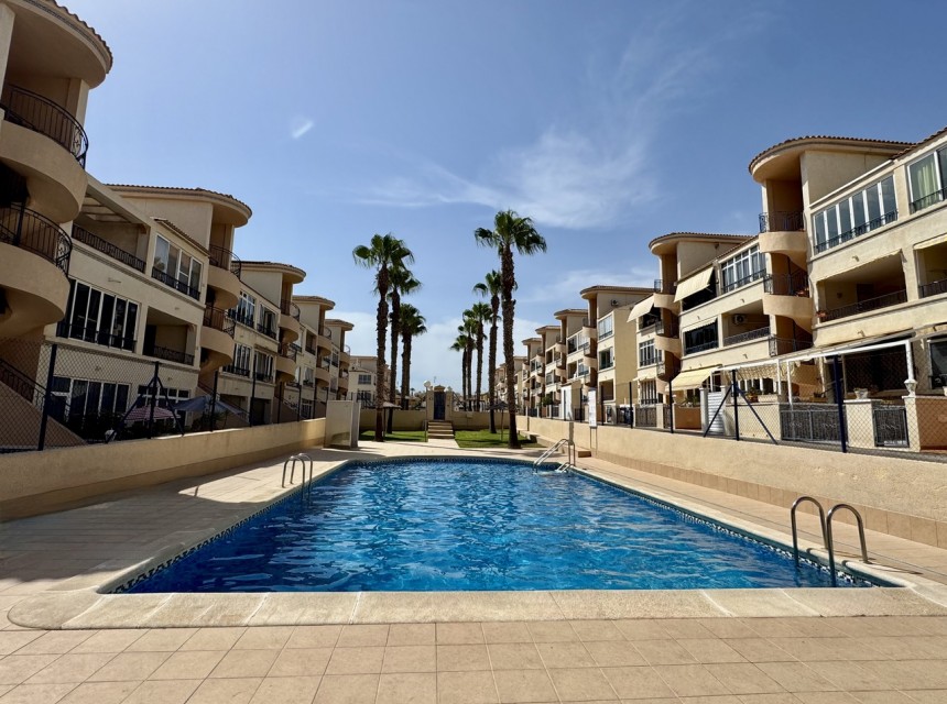 Sprzedaż - Apartament - Torrevieja - Los Altos