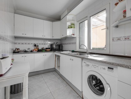 Sprzedaż - Apartament - Torrevieja - Parque de Las Naciones