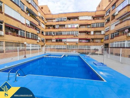 Sprzedaż - Apartament - Torrevieja - Parque de Las Naciones