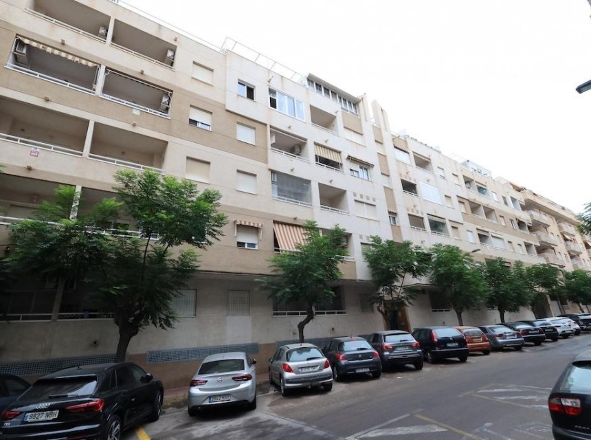 Sprzedaż - Apartament - Torrevieja - Parque de Las Naciones