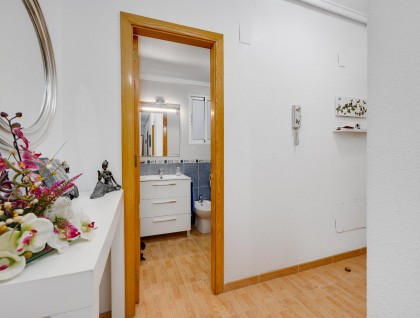Sprzedaż - Apartament - Torrevieja - Playa de La Acequion