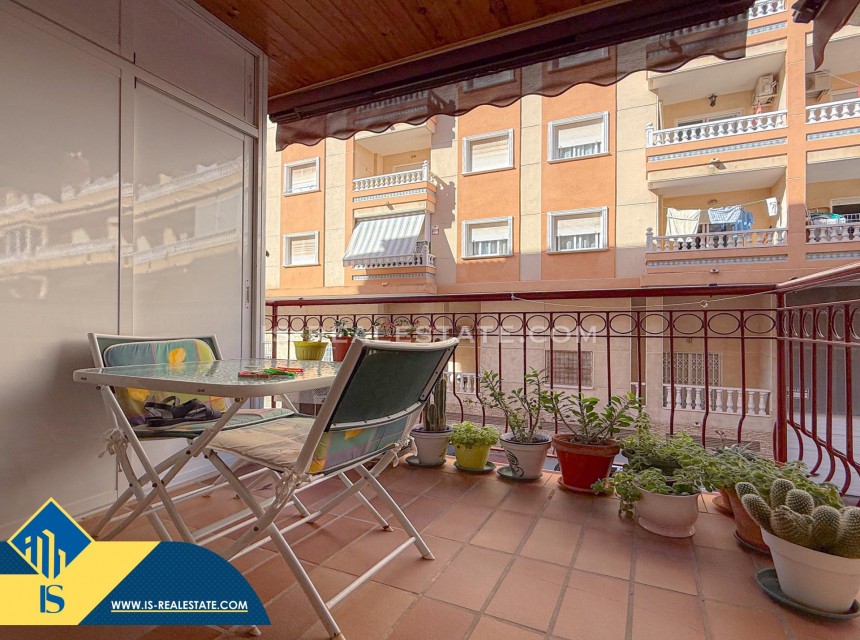 Sprzedaż - Apartament - Torrevieja - Playa de los locos
