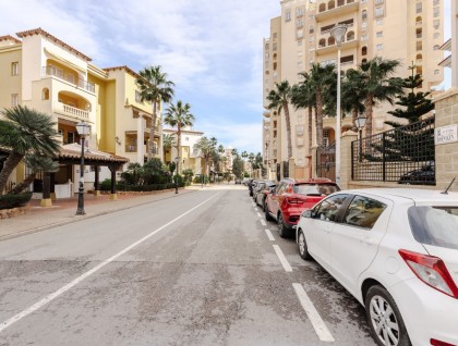 Sprzedaż - Apartament - Torrevieja - Playa de los locos