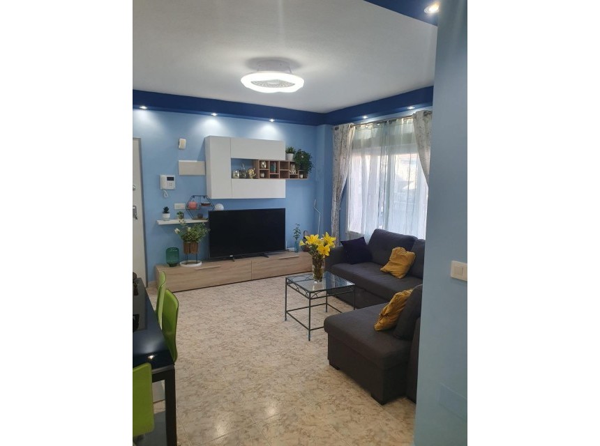 Sprzedaż - Apartament - Torrevieja - Playa de los Naufragos