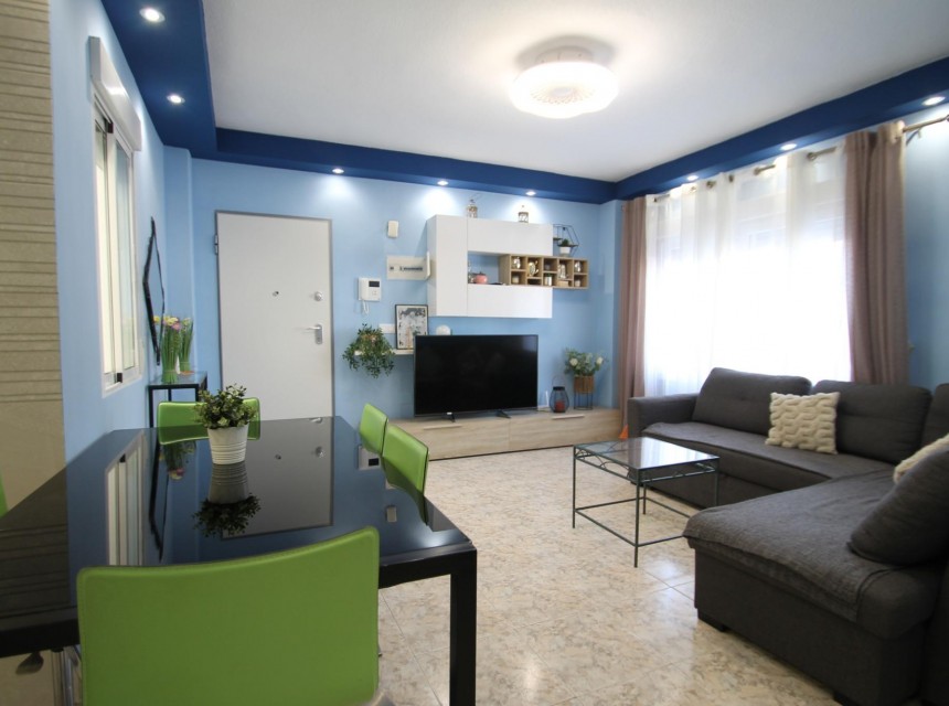 Sprzedaż - Apartament - Torrevieja - Playa de los Naufragos