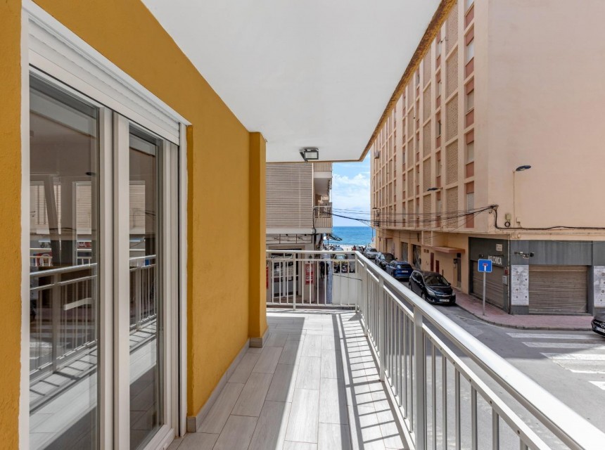 Sprzedaż - Apartament - Torrevieja - Playa del cura