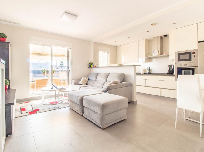 Sprzedaż - Apartament - Torrevieja - Punta prima