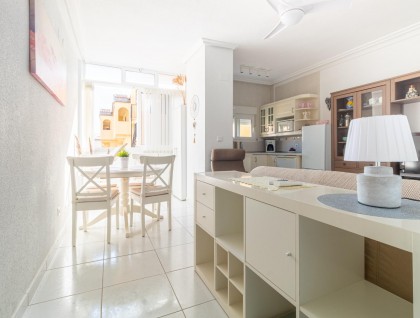 Sprzedaż - Apartament - Torrevieja - Punta prima