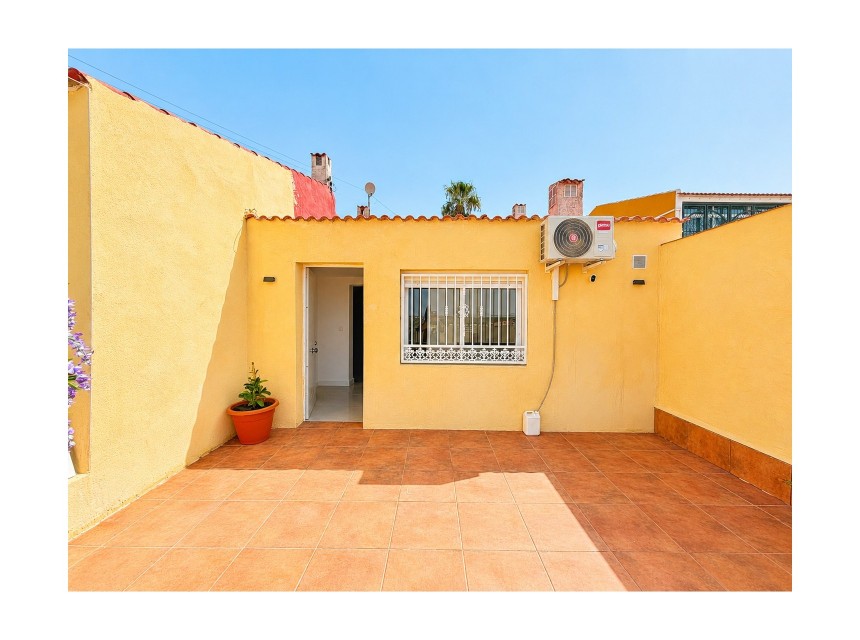 Sprzedaż - Apartament - Torrevieja - Torreta florida