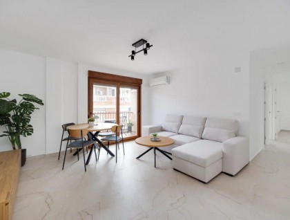 Sprzedaż - Apartament - Torrevieja - Torrevieja C