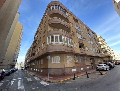 Sprzedaż - Apartament - Torrevieja