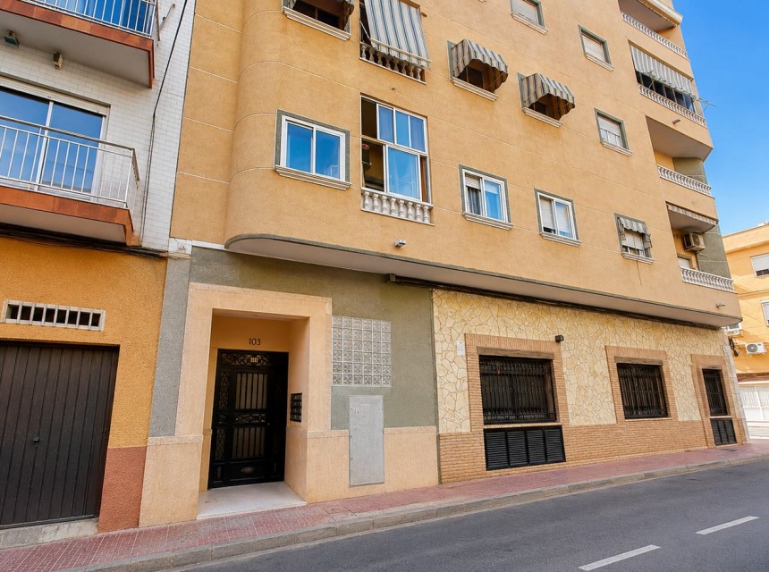 Sprzedaż - Apartament - Torrevieja