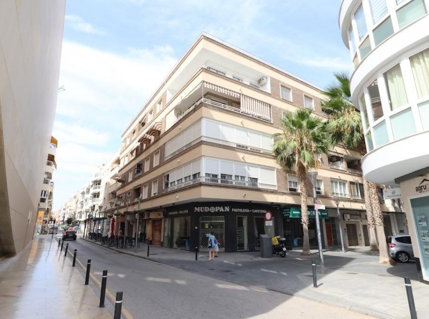 Sprzedaż - Apartament - Torrevieja