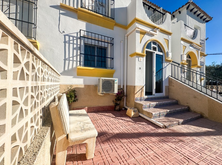 Sprzedaż - Apartament - Villamartín