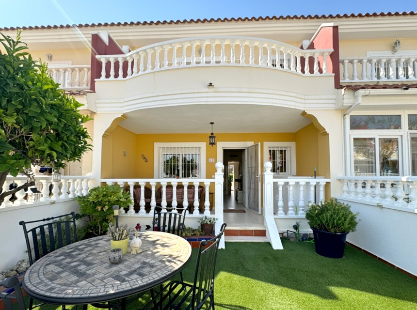 Sprzedaż - Bungalow - Ciudad Quesada