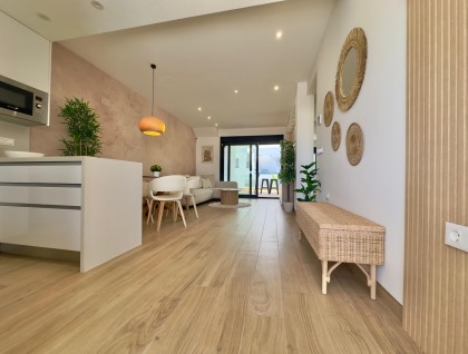Sprzedaż - Bungalow - Torrevieja - Los Balcones