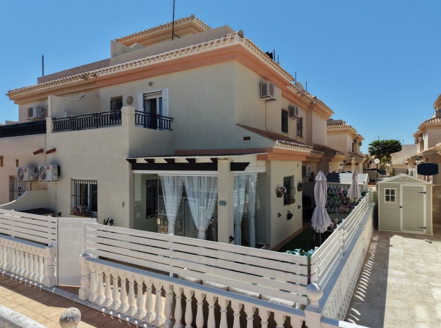 Sprzedaż - Dom Quatro - Orihuela costa - Playa Flamenca