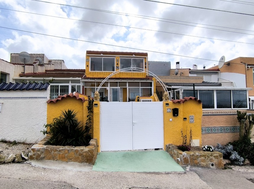 Sprzedaż - Kamienica - Ciudad Quesada