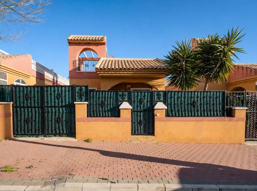 Sprzedaż - Kamienica - Torrevieja - Aguas Nuevas