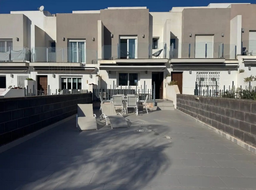 Sprzedaż - Kamienica - Torrevieja - Aguas Nuevas