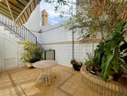 Sprzedaż - Kamienica - Torrevieja - Centro