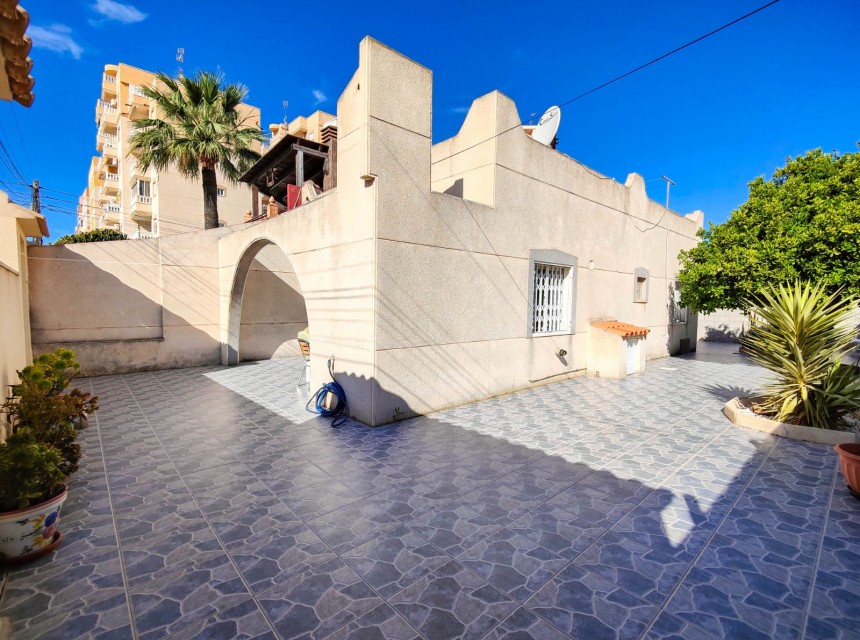 Sprzedaż - Kamienica - Torrevieja - Centro