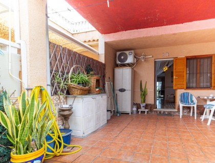 Sprzedaż - Kamienica - Torrevieja - Los Altos