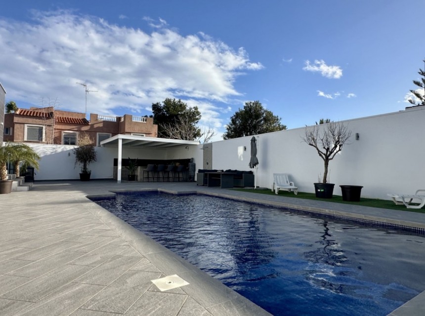 Sprzedaż - Willa - Ciudad Quesada