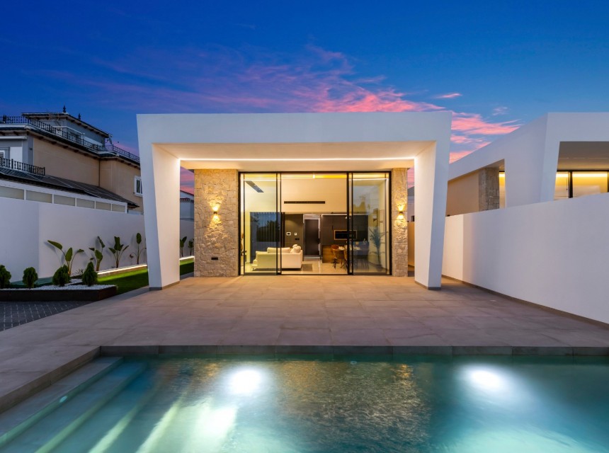 Sprzedaż - Willa - El Chaparral, Torrevieja - El Chaparral