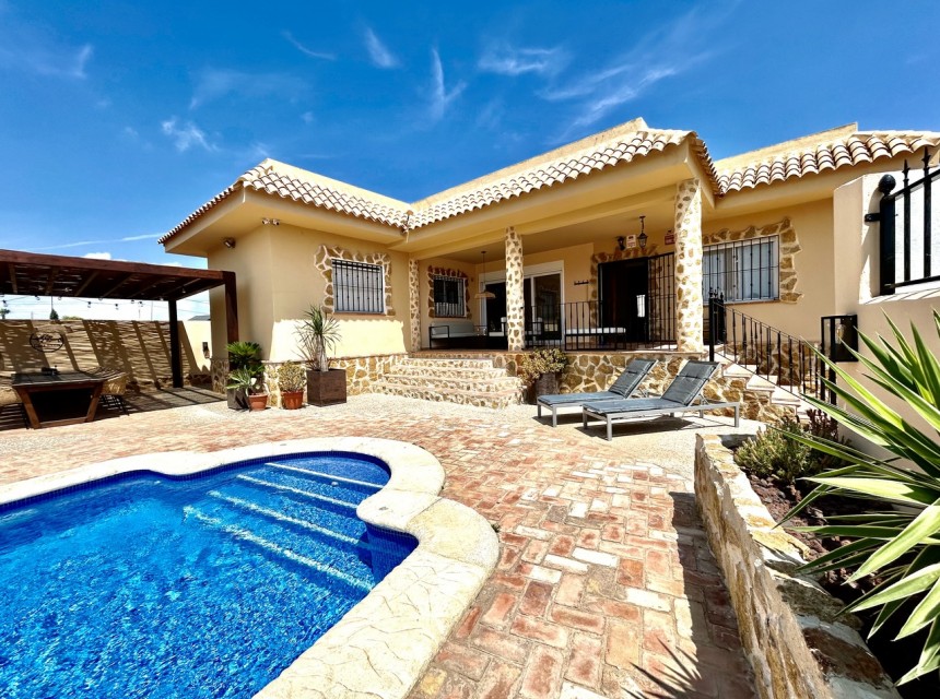 Sprzedaż - Willa - Orihuela costa - La Zenia
