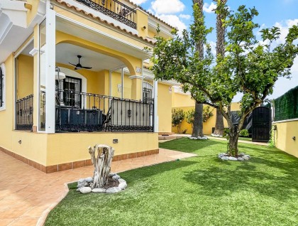 Sprzedaż - Willa - Orihuela costa - Los Dolses