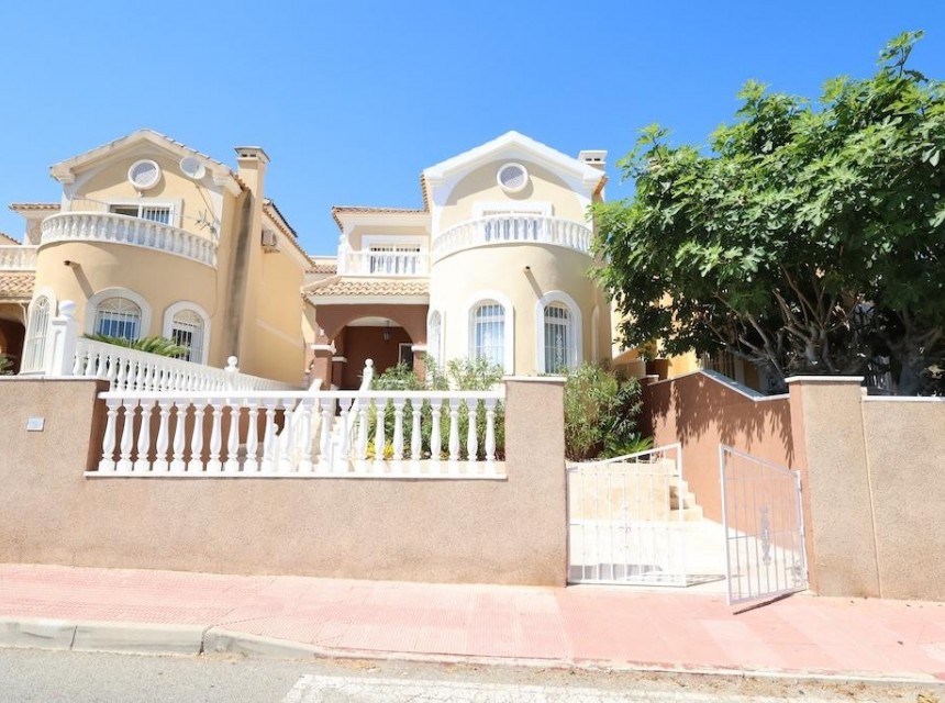 Sprzedaż - Willa - Orihuela costa - Villamartín-Las Filipinas